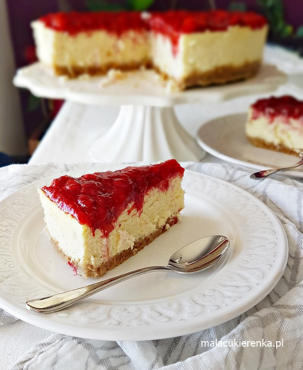 Tarta de queso con ricota con cobertura de fresa 3