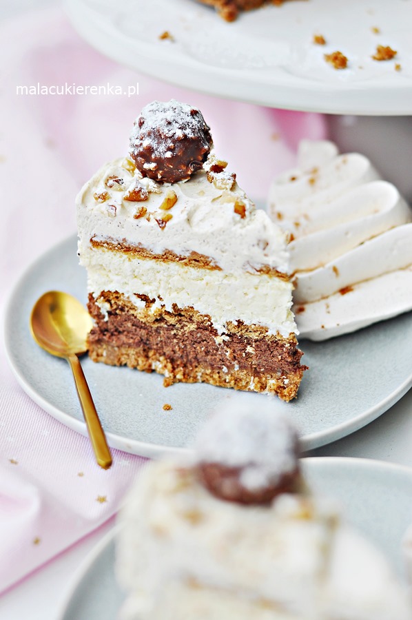 Tarta de navidad sencilla con chocolate, nueces y sin horno 3